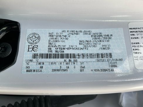 Used 2019 Ford F150 Lariat w/ Equipment Group 502A Luxury AWD/4WD image 16