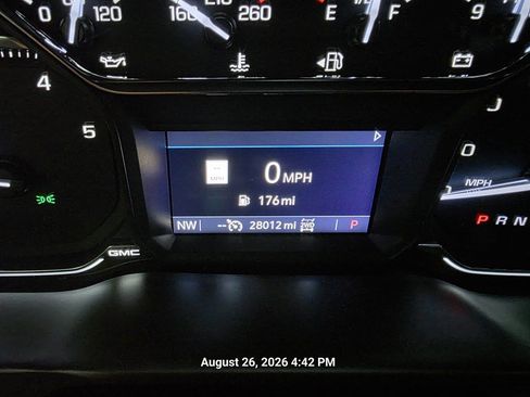 Used 2021 GMC Sierra 2500 SLT w/ SLT Preferred Package AWD/4WD image 20