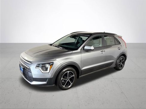 New 2026 Kia Niro LX image 2