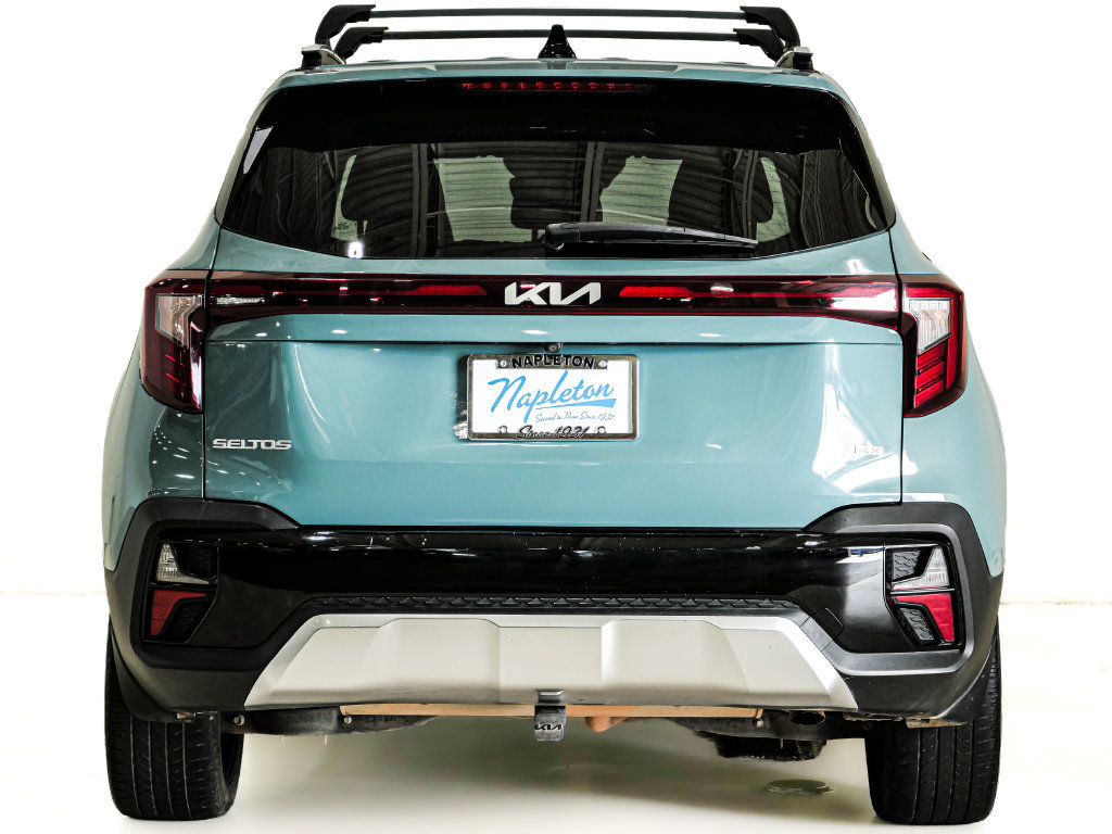 Used 2024 Kia Seltos SX w/ SX Sunroof Package AWD/4WD image 8