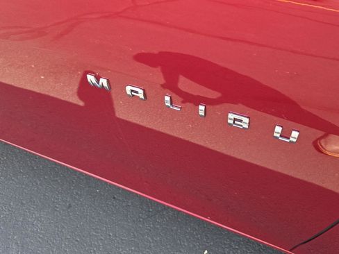 Used 2018 Chevrolet Malibu LT FWD image 21