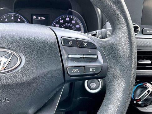 Used 2023 Hyundai Kona SEL AWD/4WD image 12