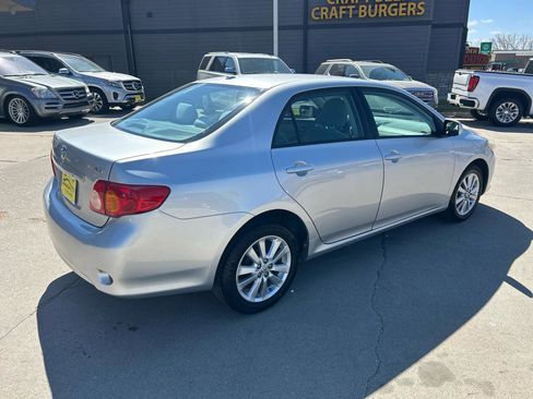 Used 2009 Toyota Corolla image 3