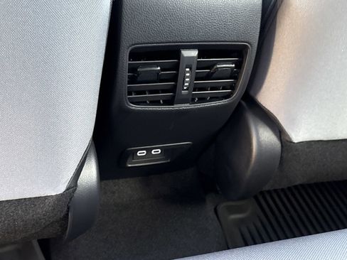 New 2026 Toyota Corolla Cross SE image 13