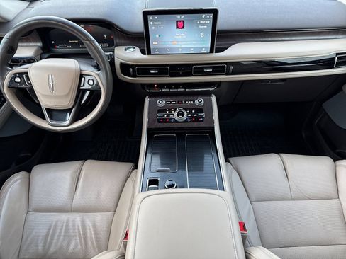 Used 2022 Lincoln Aviator Reserve w/ Equipment Group 201A image 15