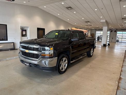 Used 2016 Chevrolet Silverado 1500 LT w/ All Star Edition AWD/4WD image 3