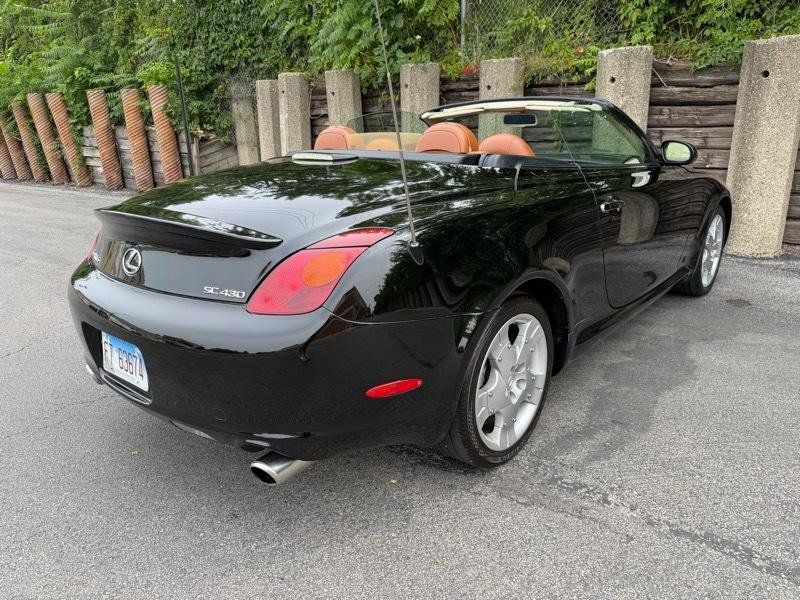 Used 2004 Lexus SC 430 Convertible RWD image 24