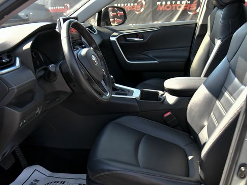 Used 2023 Toyota RAV4 XLE Premium FWD image 18