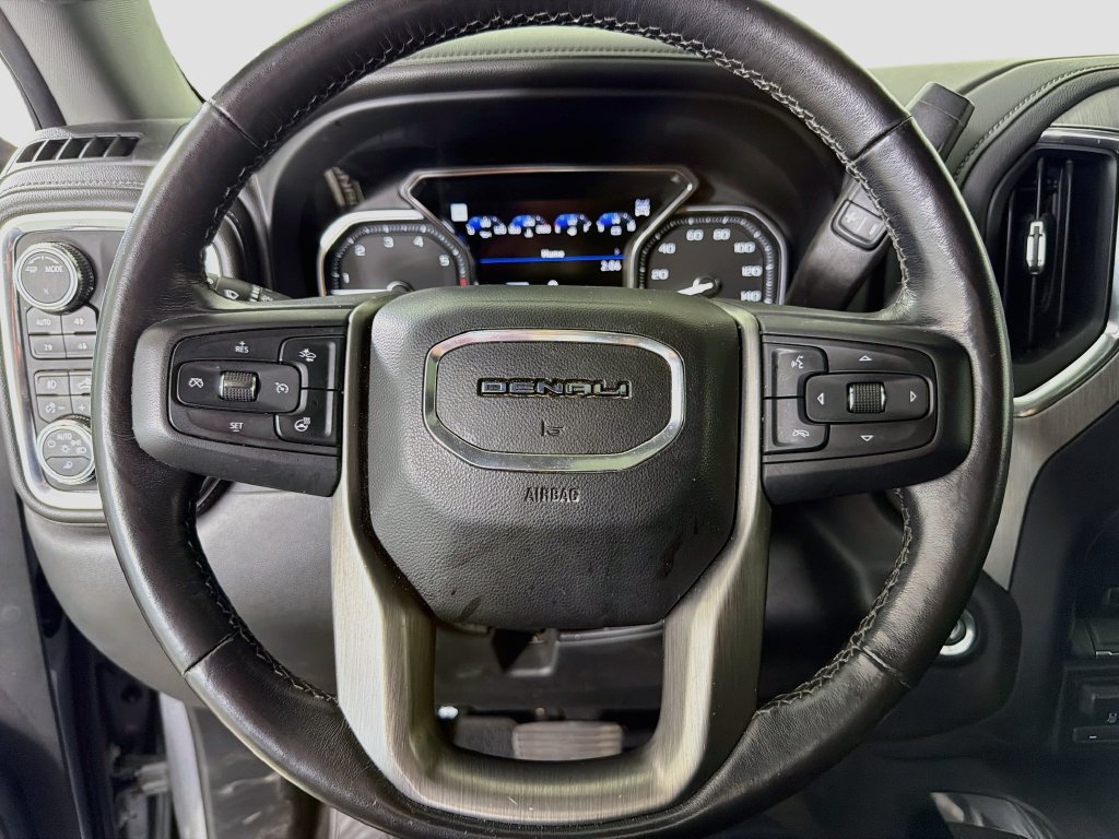 Used 2022 GMC Sierra 1500 Denali w/ Denali Reserve Package AWD/4WD image 15