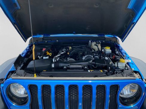 Used 2022 Jeep Wrangler Unlimited Sport AWD/4WD image 13