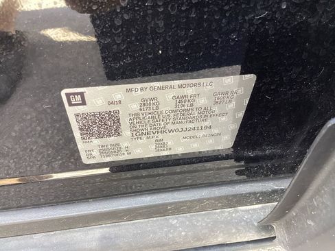 Used 2018 Chevrolet Traverse LT w/ LPO, Floor Liner Package AWD/4WD image 21