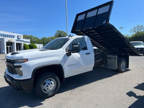 New 2025 Chevrolet Silverado 3500 W/T w/ WT Convenience Package image 1