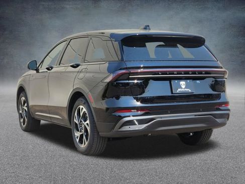 New 2026 Lincoln Nautilus Premier w/ Equipment Group 102A AWD/4WD image 5