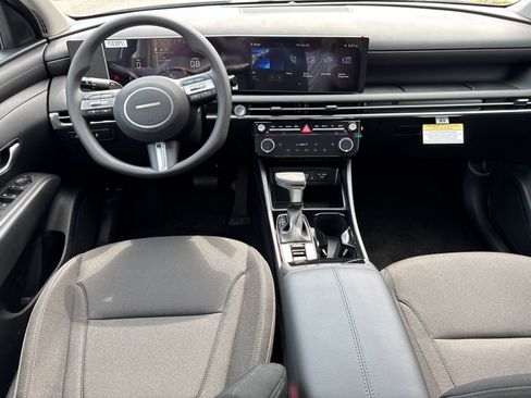 Certified 2025 Hyundai Tucson SEL image 23