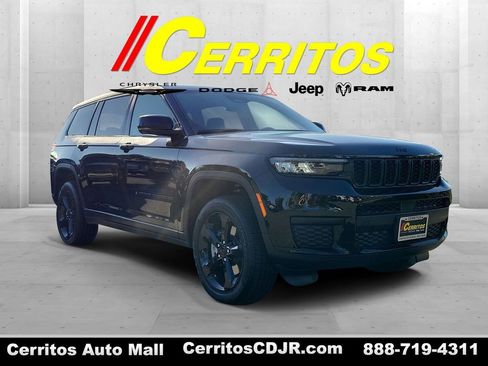 New 2025 Jeep Grand Cherokee L Altitude image 1
