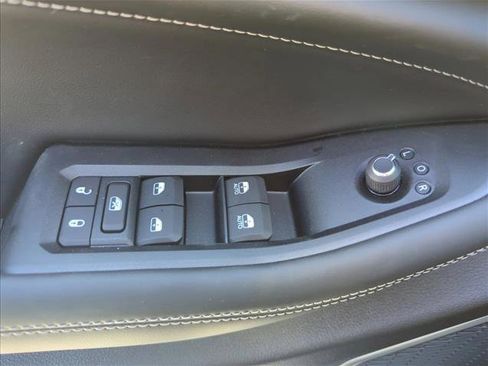 New 2026 Jeep Grand Cherokee L Limited AWD/4WD image 16