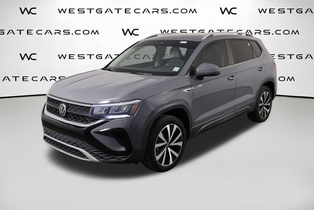 Used 2022 Volkswagen Taos SE w/ IQ.Drive SE Package FWD 360° Tour