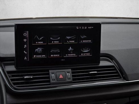 Certified 2023 Audi Q5 2.0T Premium w/ Convenience Package AWD/4WD image 20