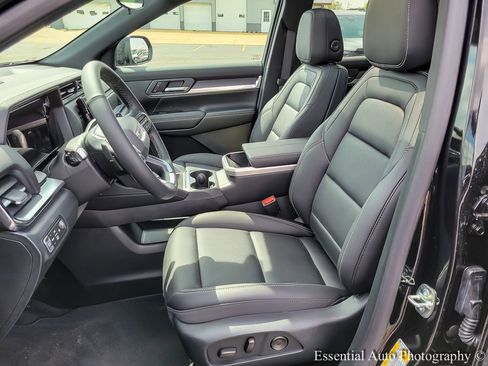 New 2026 GMC Terrain Elevation w/ Elevation Premium Package AWD/4WD image 8