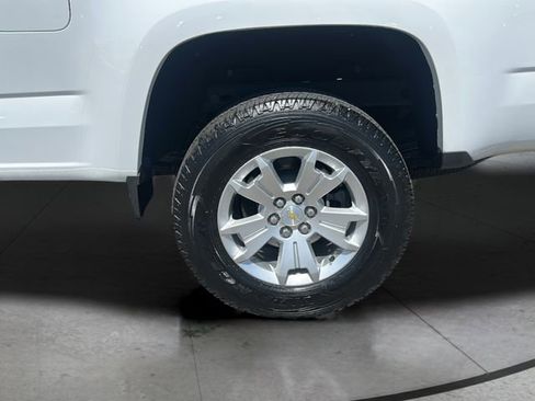 Used 2022 Chevrolet Colorado LT w/ Fleet Safety Package image 28