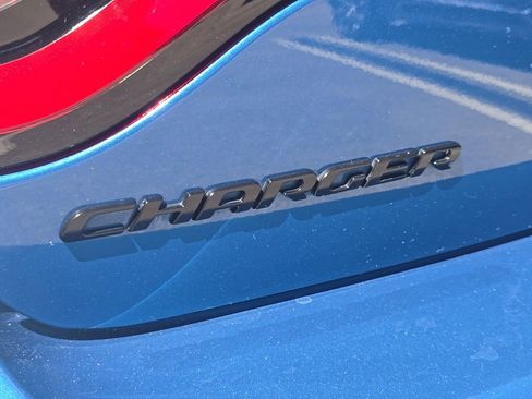 Used 2023 Dodge Charger Scat Pack w/ Technology Group RWD image 11