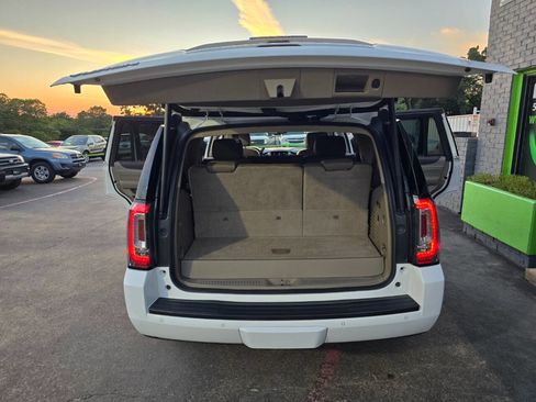 Used 2015 GMC Yukon SLT w/ HD Trailering Package image 51