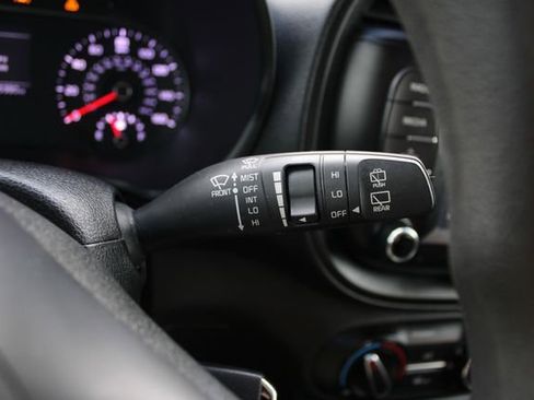 Used 2021 Kia Soul S FWD image 8