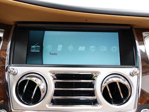 Used 2016 Rolls-Royce Ghost image 28