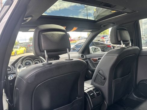 Used 2014 Mercedes-Benz C 250 Sedan image 26