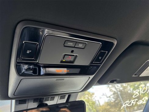 Used 2025 Lexus TX 350 AWD image 29