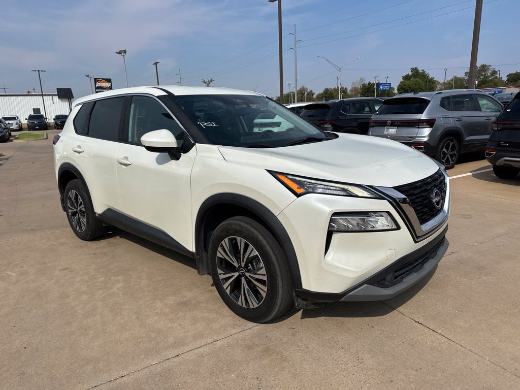 Used 2023 Nissan Rogue SV AWD/4WD image 3