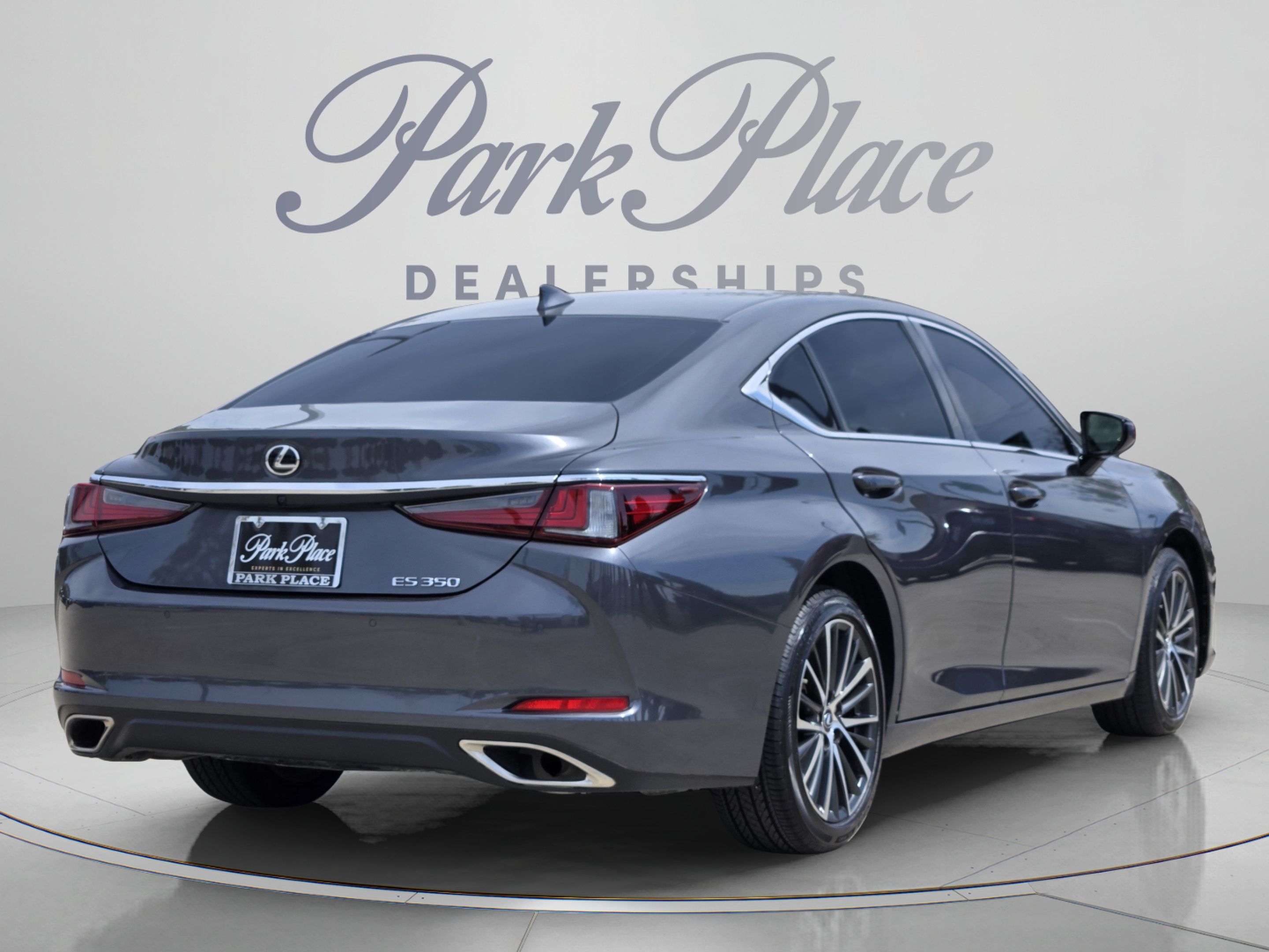 Used 2025 Lexus ES 350 w/ Premium Package FWD image 5
