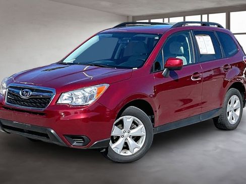 Used 2015 Subaru Forester 2.5i Premium w/ All-Weather Package AWD/4WD image 2