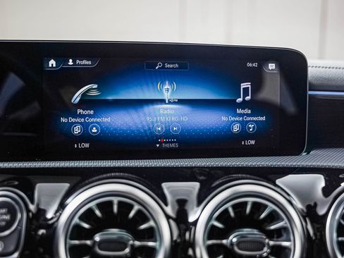 Certified 2023 Mercedes-Benz CLA 250 4MATIC image 17