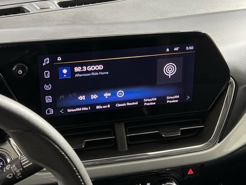 Used 2025 Chevrolet Trax LT image 16