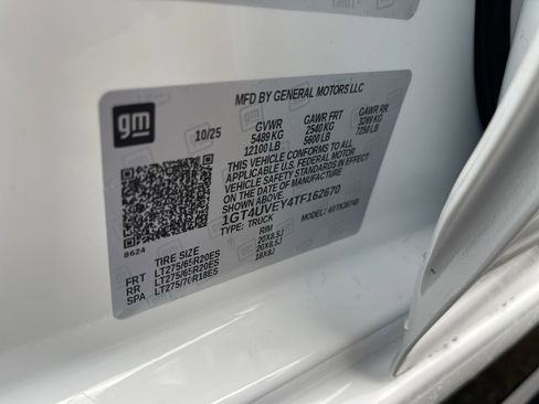 New 2026 GMC Sierra 3500 AT4 image 70