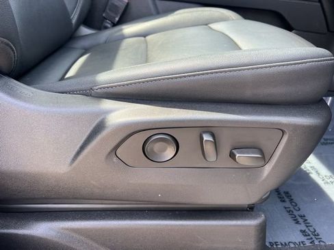 Used 2023 Chevrolet Tahoe LT AWD/4WD image 12