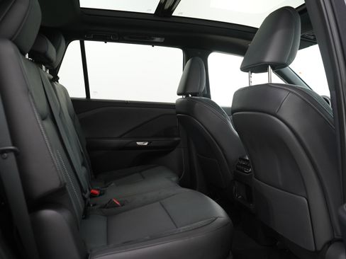 Used 2024 Lexus TX 350 AWD image 12