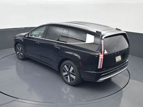 New 2026 Hyundai Ioniq 9 SEL image 20