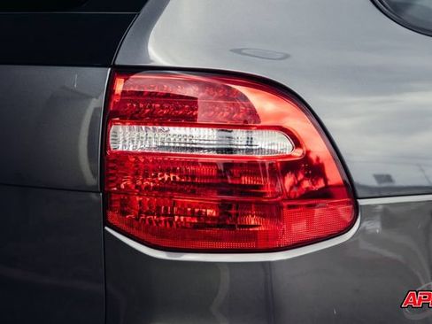 Used 2008 Porsche Cayenne GTS AWD/4WD image 45