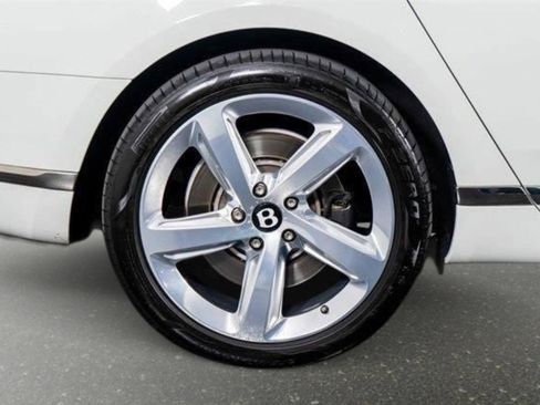 Used 2016 Bentley Mulsanne Speed image 9