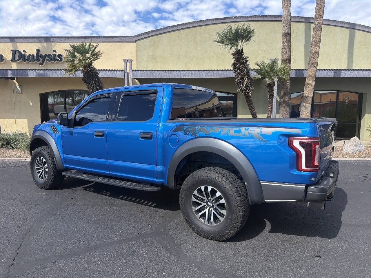 Used 2019 Ford F150 Raptor AWD/4WD image 5