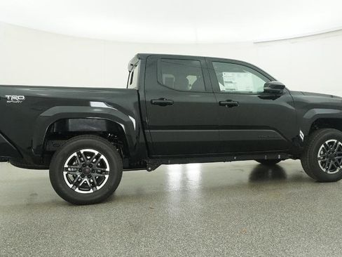 New 2026 Toyota Tacoma TRD Sport image 17