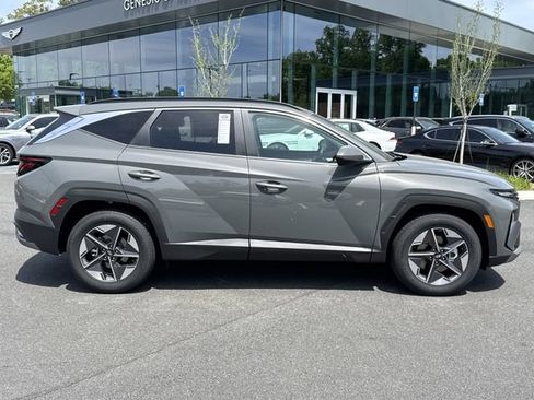 New 2026 Hyundai Tucson SEL FWD image 8