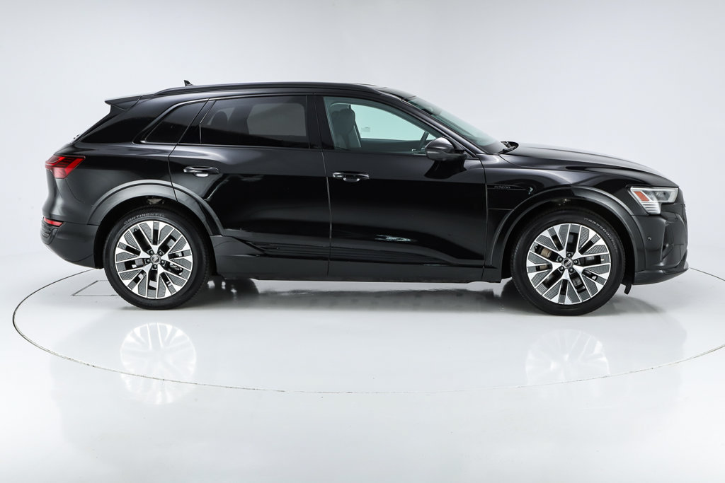 Used 2024 Audi Q8 e-tron Prestige w/ Prestige Package AWD/4WD image 14