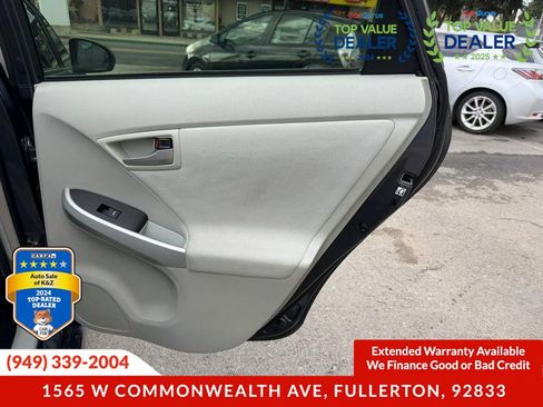 Used 2013 Toyota Prius Three image 26
