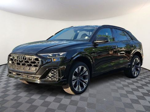 Used 2026 Audi Q8 Premium Plus w/ Premium Plus Package AWD/4WD image 3