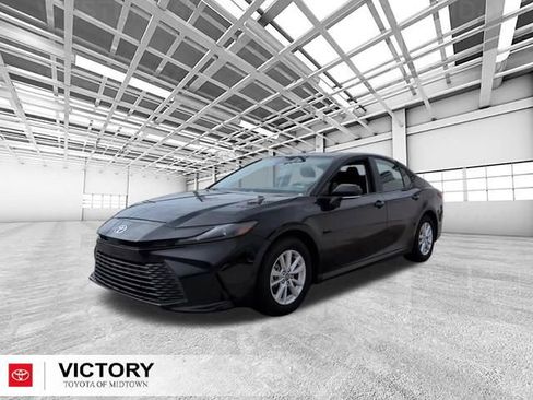 Certified 2026 Toyota Camry LE FWD image 7