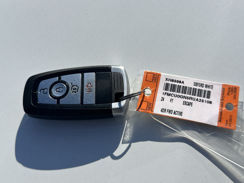 Used 2024 Ford Escape Active FWD image 36