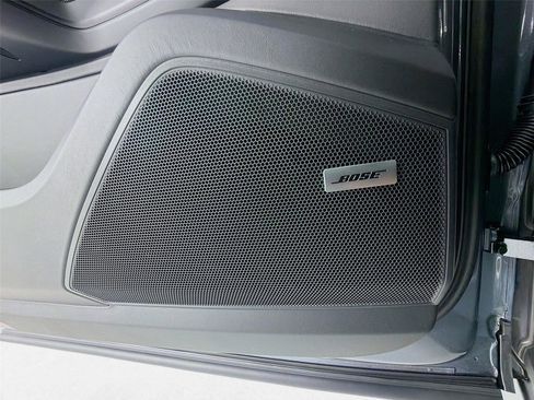 New 2026 Porsche Cayenne S image 9